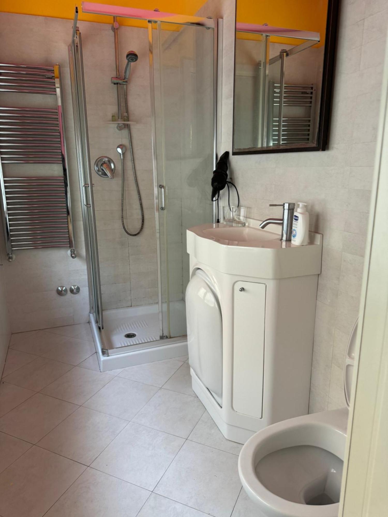 Affitta Camera Apartment Mestre Bagian luar foto