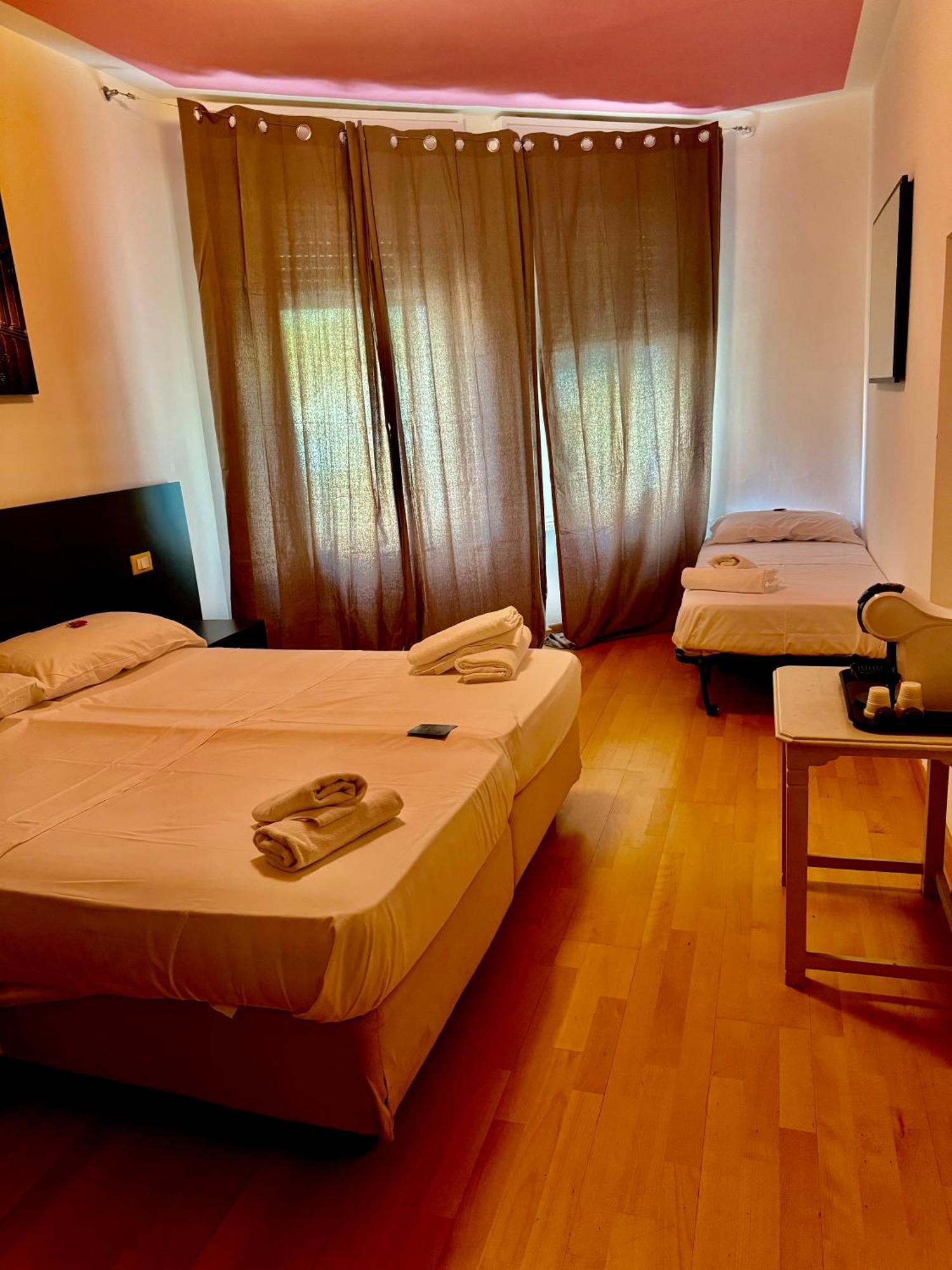 Affitta Camera Apartment Mestre Bagian luar foto