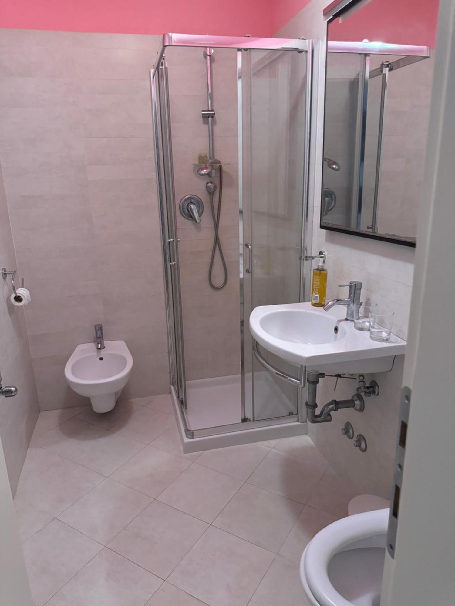 Affitta Camera Apartment Mestre Bagian luar foto